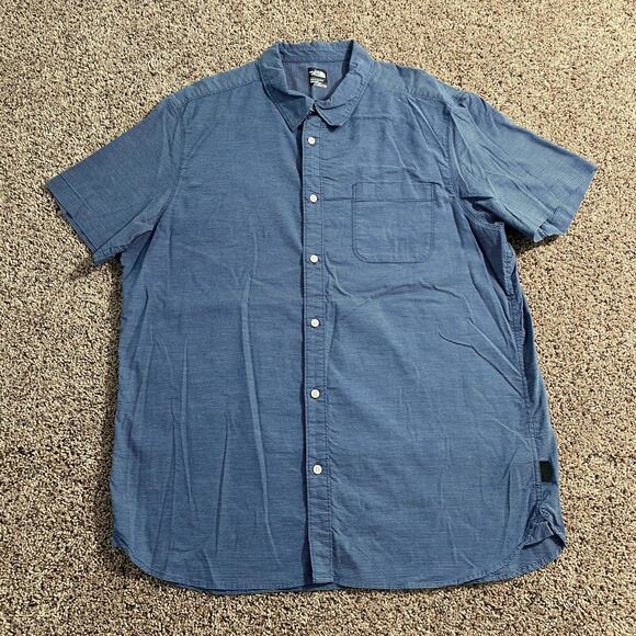 North Face Shirt Mens XL Blue Short Sleeve Button Up Outdoor Hiking Pocket - Picture 1 of 8